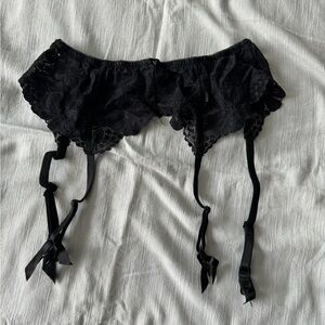 Victoria's Secret Black Lace Garter Belt